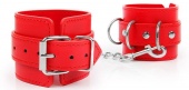 Красные наручники на регулируемых ремешках с цепочкой