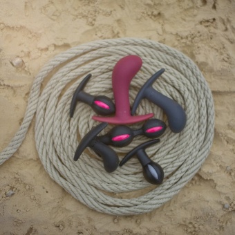 Анальный шарик Fun Factory B Ball Uno чёрно-серый