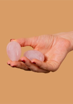 Вагинальные шарики Le Wand Crystal Yoni Eggs розовый кварц
