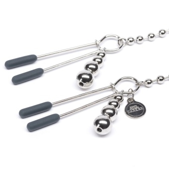 Зажимы для сосков на цепочке Fifty Shades Darker At My Mercy Chained Nipple Clamps