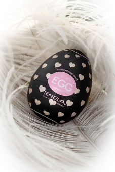 Мастурбатор в форме яйца Tenga Egg Lovers black