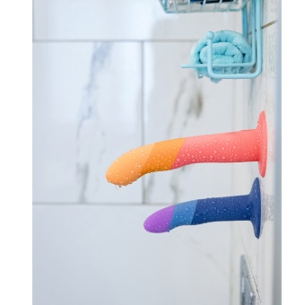 Фаллоимитатор на присоске Romp Dizi