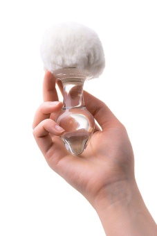 Стеклянная анальная пробка с белым кроличьим хвостиком Sexus Glass прозрачная