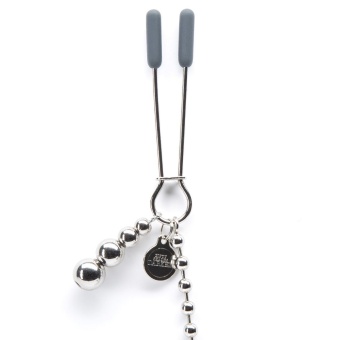 Зажимы для сосков на цепочке Fifty Shades Darker At My Mercy Chained Nipple Clamps