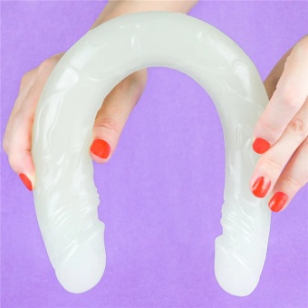 Светящийся в темноте фаллоимитатор 14.5 Lumino Play Double Dildo - 37 см