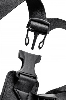 Фаллопротез с креплением RealStick Strap-On Conall телесный