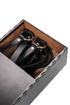 Черная кожаная портупея «Осанка»