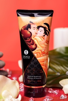 Съедобный массажный крем Shunga Необычные поцелуи Миндальная сладость - 200 мл