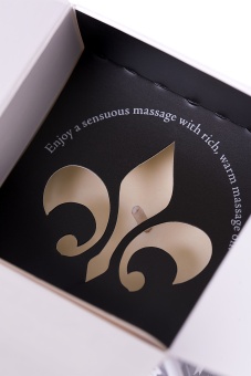 Массажная свеча Mystim Petits Joujoux Paris Ваниль и сандал 190 г